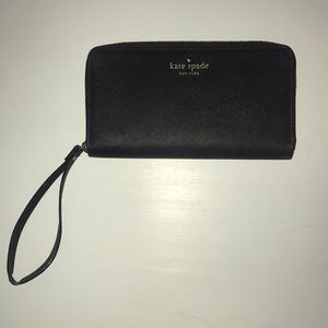 Kate spade wristlet